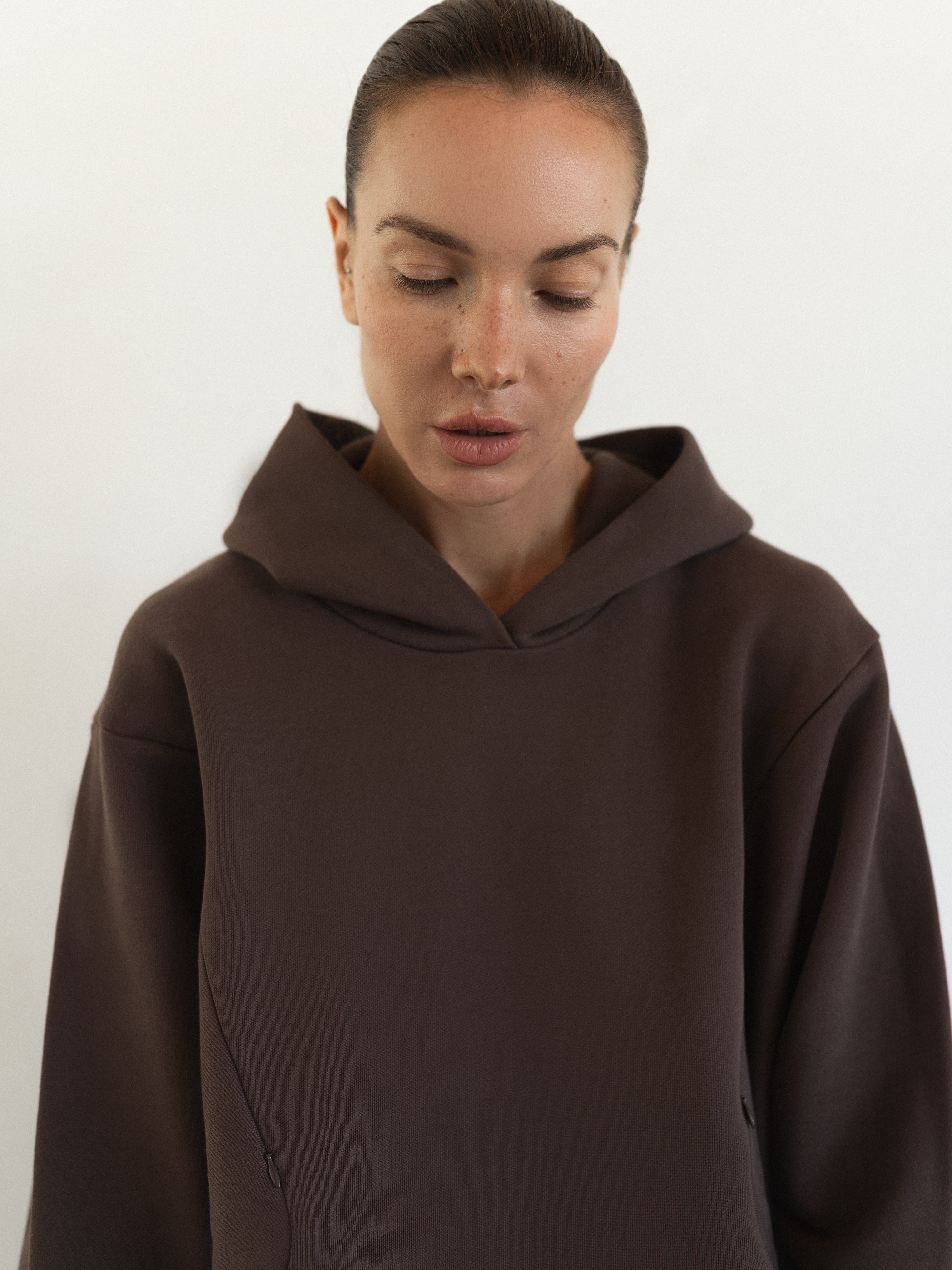 Close-up of The Optimal Hoodie in Sunset Shadow, perfect for breastfeeding moms who value style and comfort in nursing clothes | shop online | amama.shop